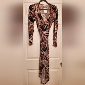Veronica M long sleeve wrap dress ties around waist never been worn Still